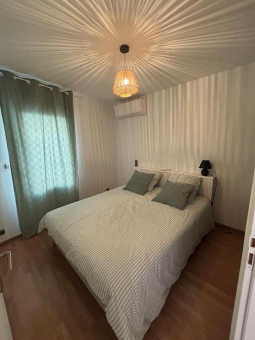 Appartement En Petite Camargue Saint-Laurent-dʼAigouze Kültér fotó